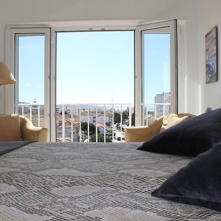 コスタ・ダ・カパリカGolden Loft Caparicaアパートメント エクステリア 写真